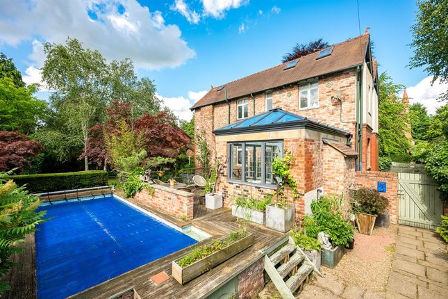 3 Bentinck Road, Altrincham photo 4