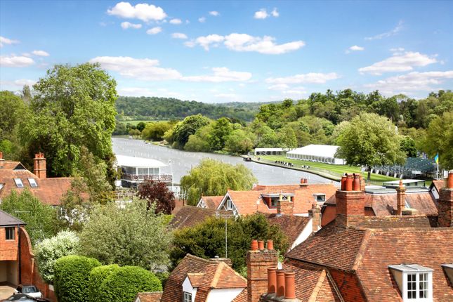 Thumbnail Property for sale in Old Brewery Lane, New Street, Henley-On-Thames, Oxfordshire