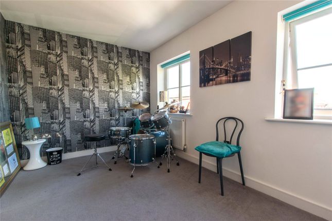 End terrace house for sale in Mowbray Close, Epping, Essex