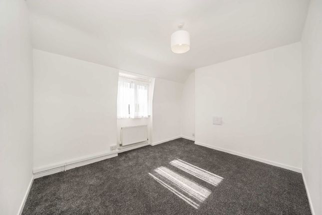Flat 1st And 2nd Floor, 187, Prince Of Wales Road, London photo 4