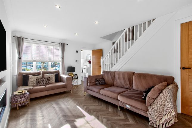 26, Louden Hill Road, GLASGOW photo 2
