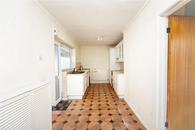 32, Camelia Drive, Swansea photo 3