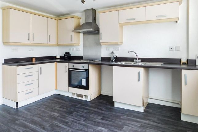 2 bed flat for sale in Fenton Place, Middleton, Leeds LS10