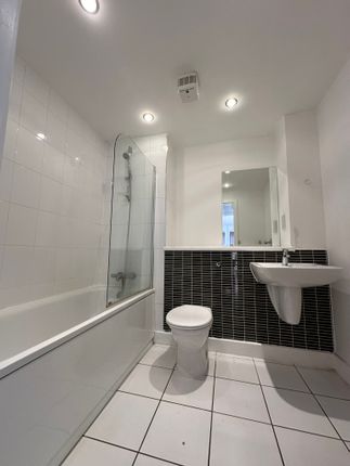 Flat to rent in Mary Ann Street, Birmingham