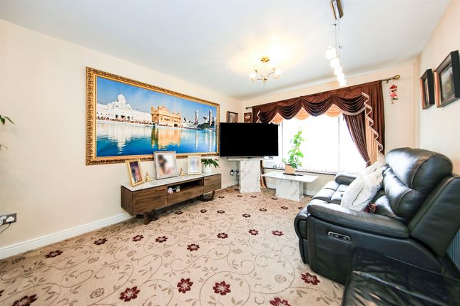 2, Coton Road, Wolverhampton photo 3