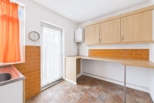 5, Harbour Crescent, Essex photo 3