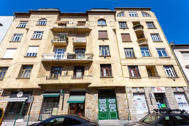 Apartment for sale in Retek Utca, Budapest, Hungary
