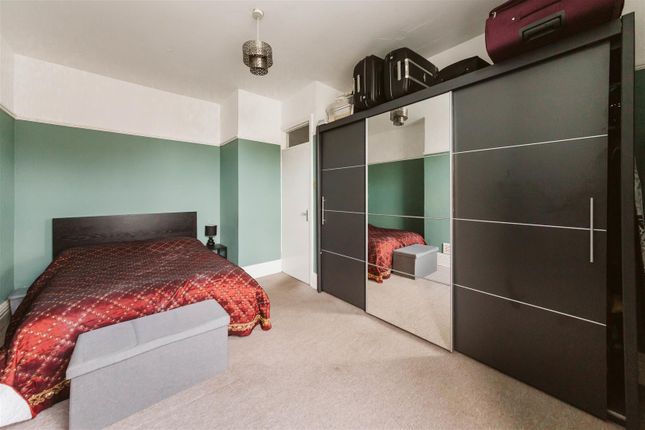 Flat 2, 52, Downs Park West, Bristol photo 4