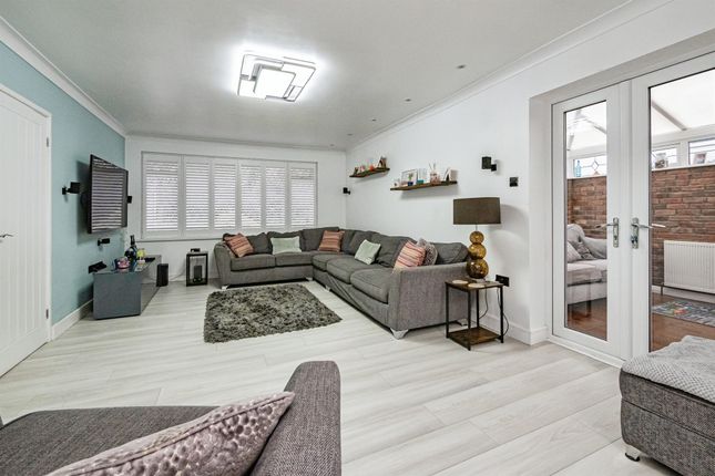 60, Canada Drive, Cottingham photo 2