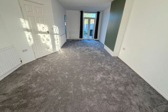 72 Birchfield Road, Coventry photo 3