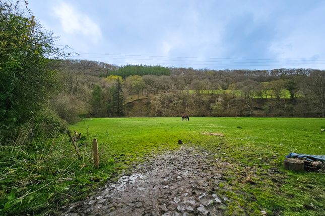 Farmhouse for sale in Talybont