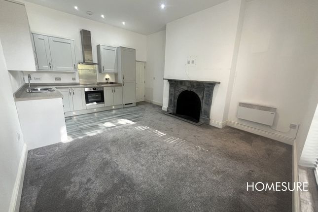 Kitchen/Lounge