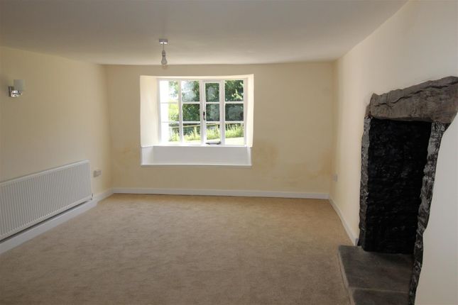 North Breazle Farmhouse, Bratton Clovelly, Okehampton photo 2