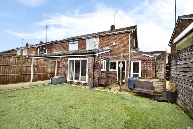 49, Oozewood Road, Oldham photo 2