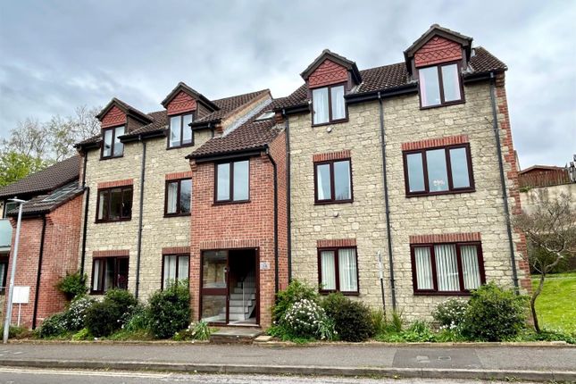 Thumbnail Flat for sale in Station Road, Calne