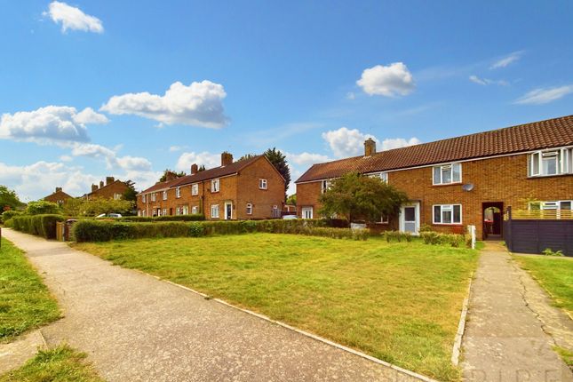 Thumbnail Terraced house for sale in Nightingale Close, Crawley