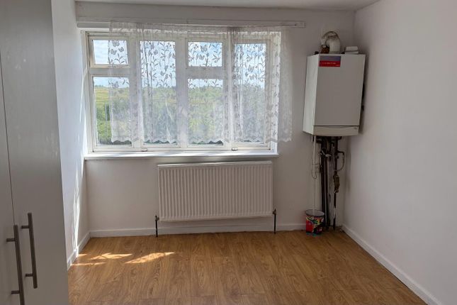 Convent Way, Southall photo 4