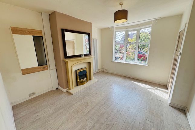 15, West Way, Bolton photo 4