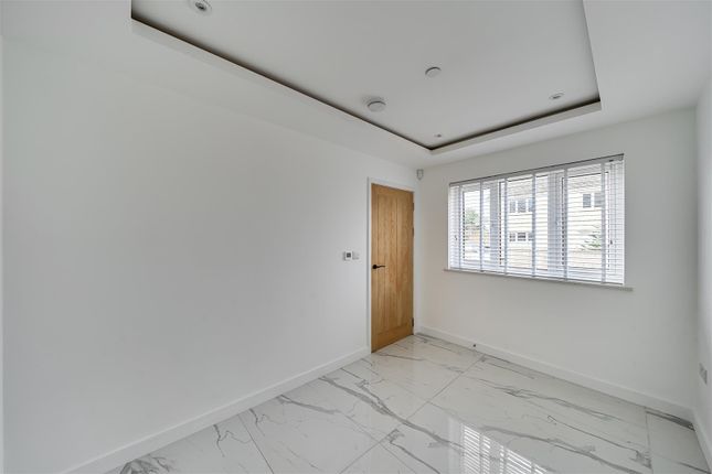 22, Westfield Road, Swansea photo 3