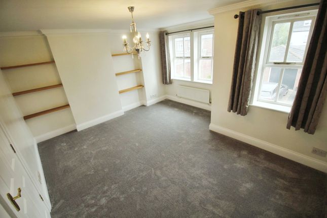 End terrace house to rent in Hawthorn Square, Hawthorn Street, Wilmslow, Cheshire