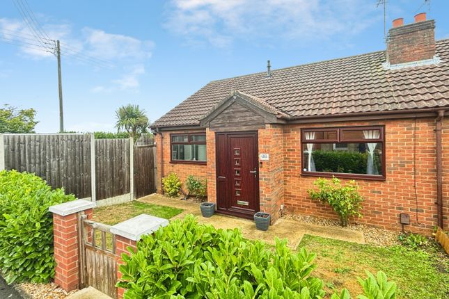 2-bed semi-detached on 86, Hawthorn Avenue, Cherry Willingham, £200,000