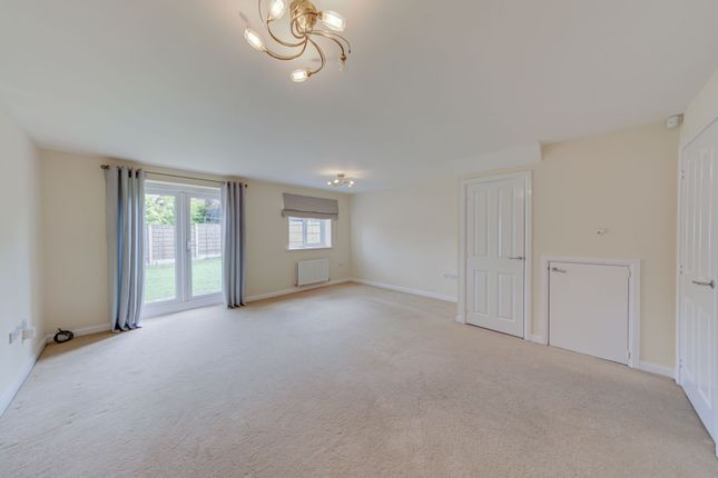 27 Field View Road, Congleton photo 4