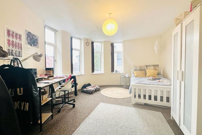 Flat to rent in Lower Parliament Street, Nottingham