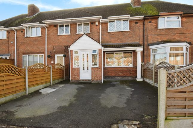 Town house for sale in Wicklow Drive, Leicester