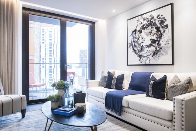 42, The Residence, Nine Elms photo 2