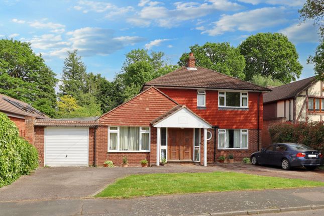 Thumbnail Detached house for sale in Kenwood Drive, Hersham, Walton-On-Thames