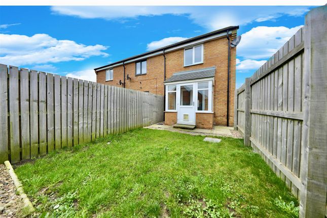 Thumbnail End terrace house to rent in Grosvenor Road, Kingswood, Hull