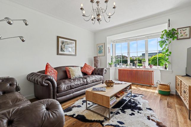 4, Rosshall Place, Renfrew photo 4