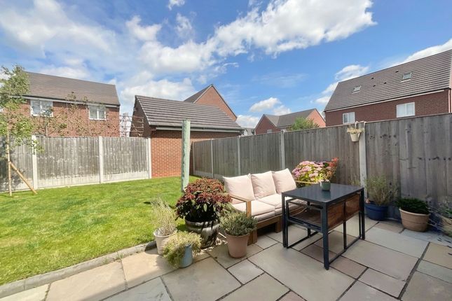 46 Philip Taylor Drive, Crewe photo 4