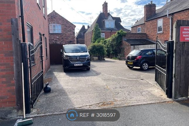 Flat, High St, Lincoln photo 5
