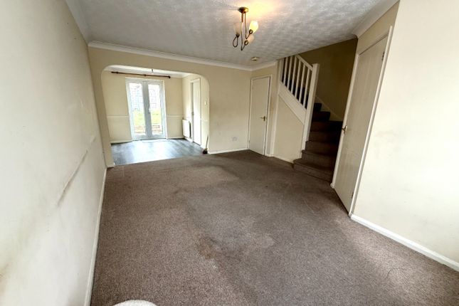 44 Chalkdown, Luton, Bedfordshire photo 4