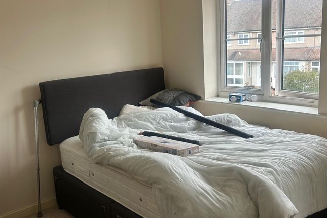 15, Tregarth Road, Bristol photo 4