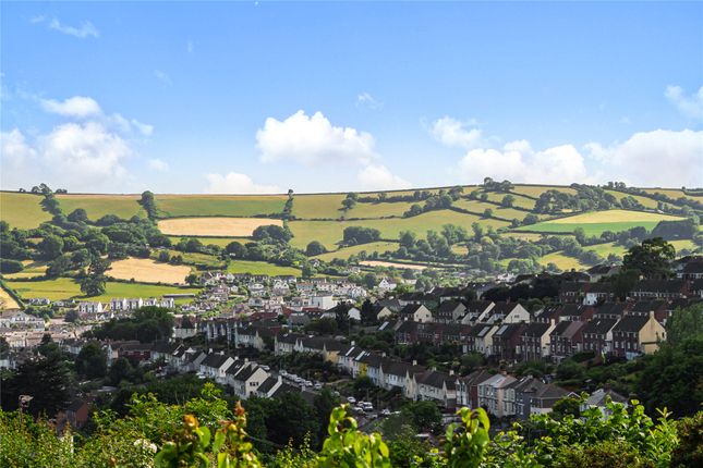7, Soper Walk, Devon photo 2