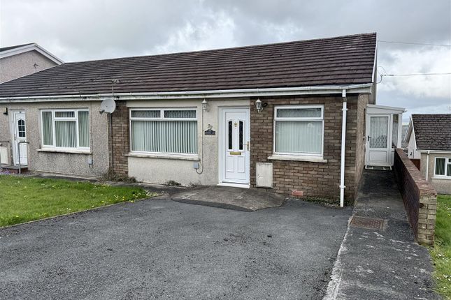 2-bed house on 33, Darren Las, Llanelli, £139,950