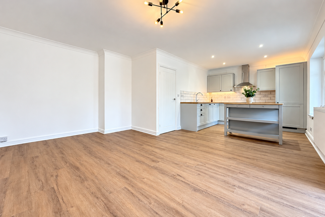5 Fair View, Aberdare photo 2