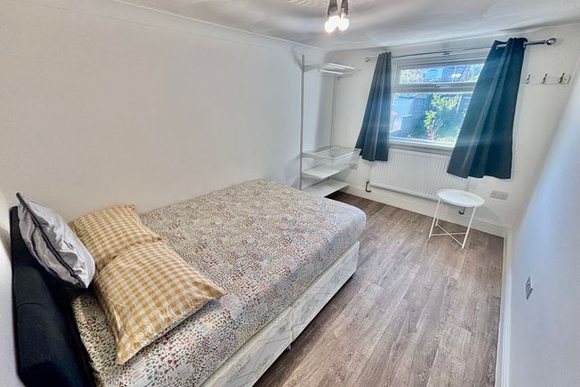 407, Bournemouth photo 2