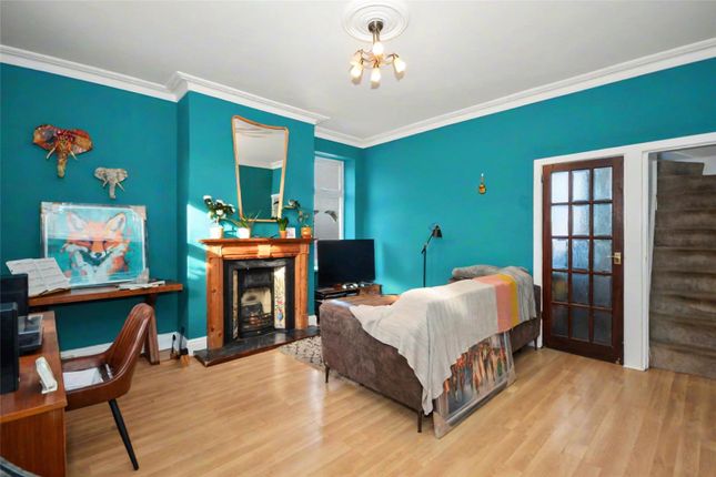 52, Rock Lane, West Yorkshire photo 2