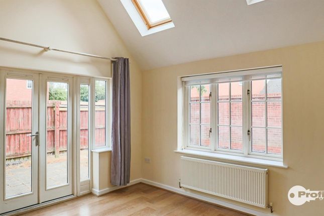 14, Horseshoe Close, Market Bosworth photo 4