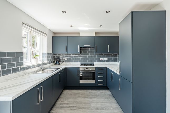 2, Auld Coal Terrace, Bonnyrigg photo 4