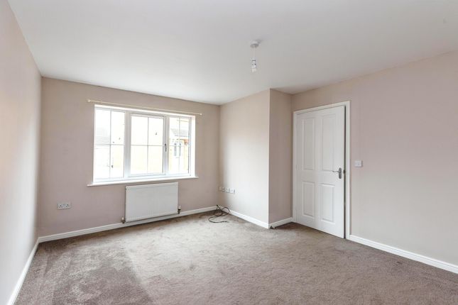 Property to rent in Gaul Road, March