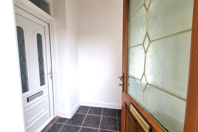 29, Heol Y Bwlch, Llanelli photo 2