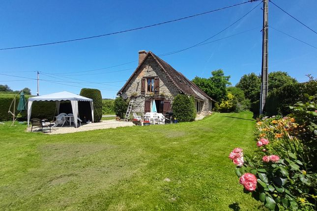 Thumbnail Country house for sale in Saint-Paul-La-Roche, Dordogne, France - 24800