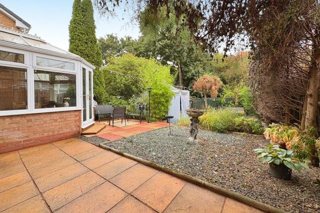 47, Moorland View, Rotherham photo 2
