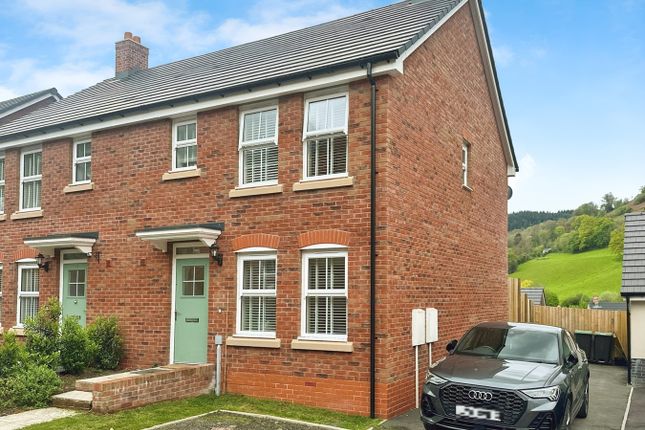 Semi-detached house for sale in Rhodfa Owain Glyndwr, Llanfoist, Abergavenny