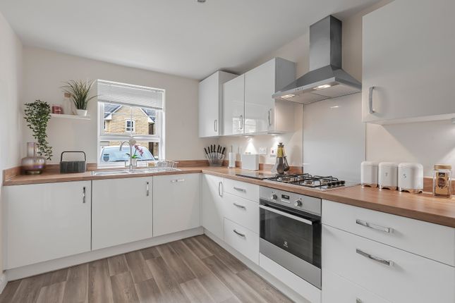 9, Fulton Crescent, Keighley photo 4