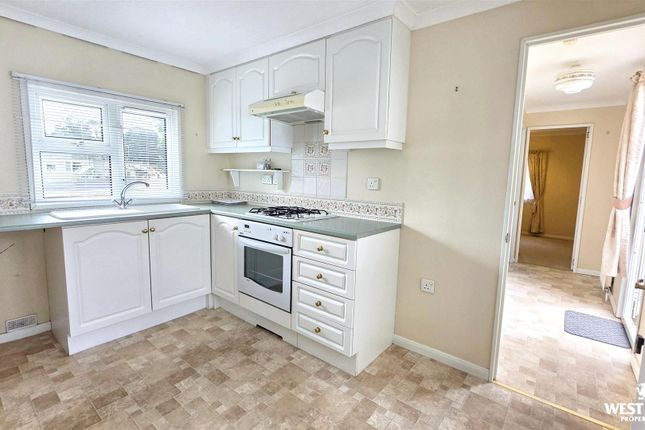 36, Scotchwell Park, Cartlett, Haverfordwest photo 3